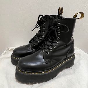 Dr. Martens Jadon Platform 8-Eye Boot